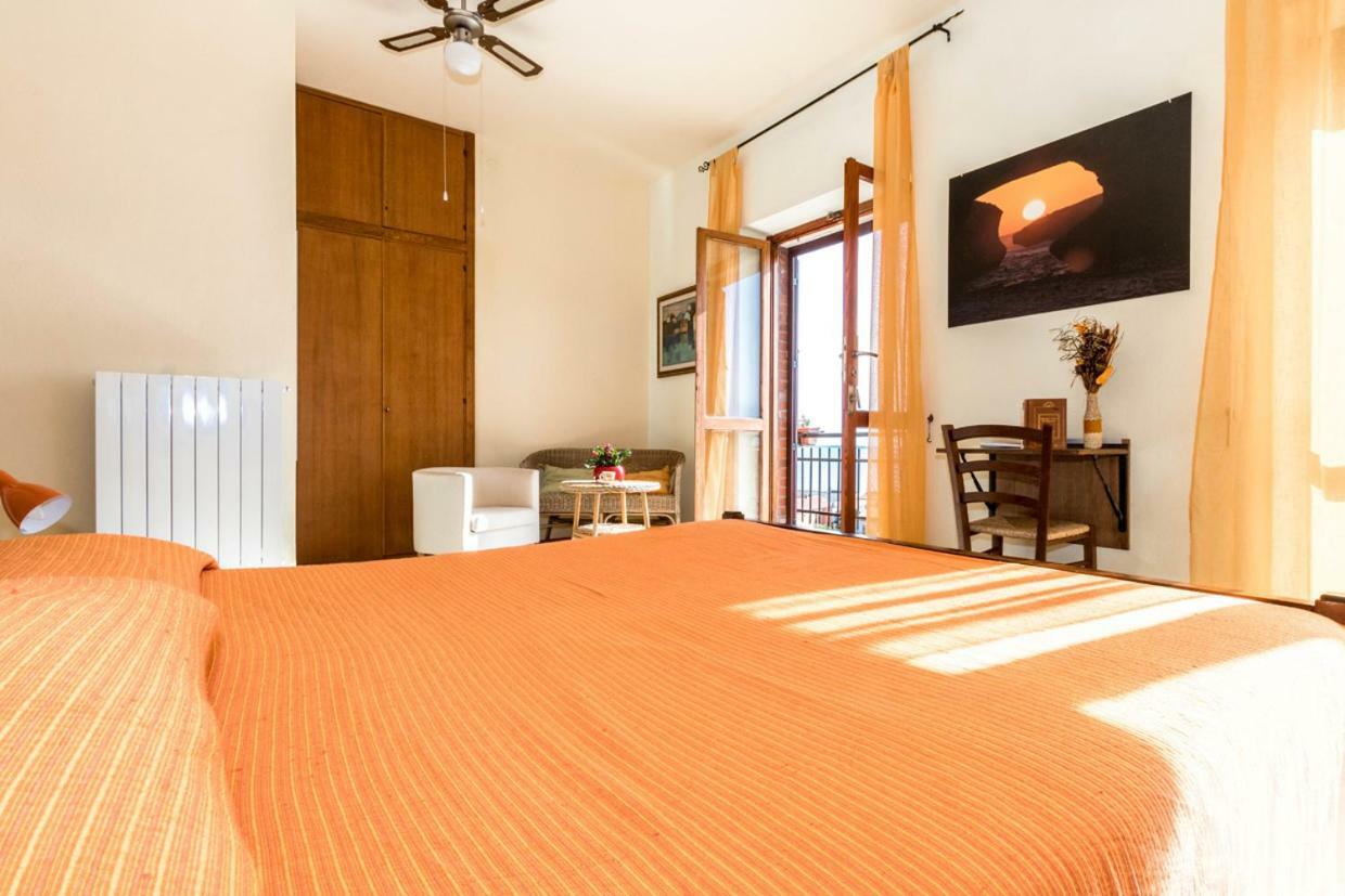 Mare Lughente Bed & Breakfast S'archittu Cuglieri Exterior photo