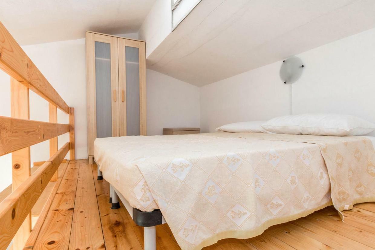 Mare Lughente Bed & Breakfast S'archittu Cuglieri Exterior photo